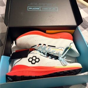 NWT Rudis Journey Knit athletic training shoe